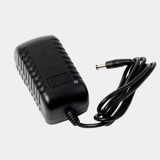 REPLACEMENT POWER CHARGER KIT WITH 4 ADAPTERS - Image 2